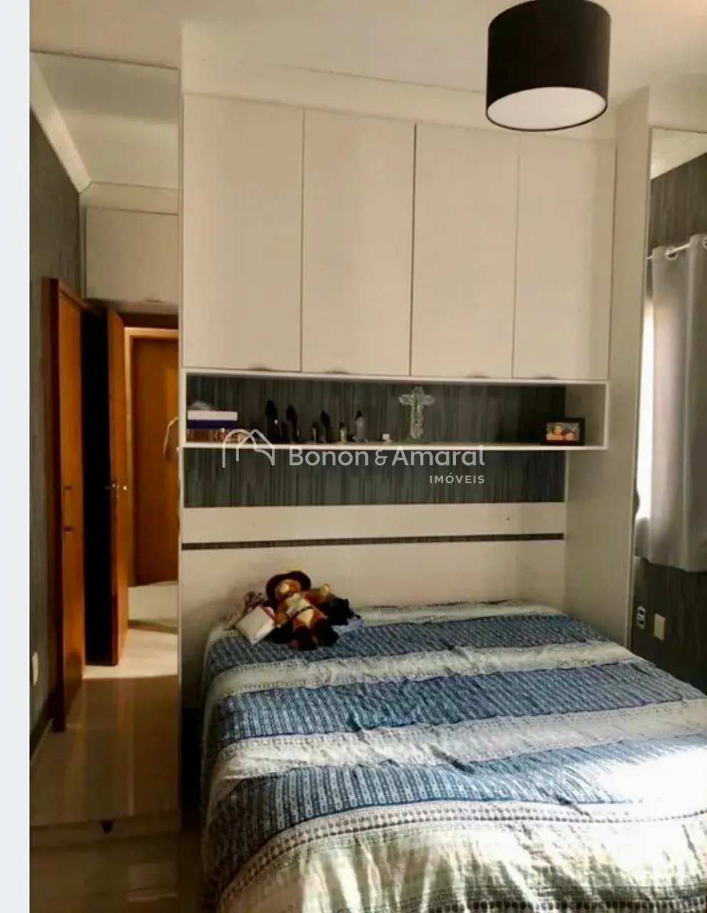 Imagem Casa térrea em Condomínio fechado