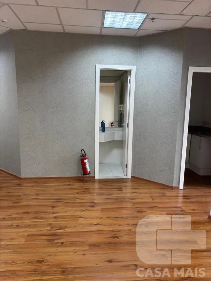 Imagem Sala Comercial para Locação em São Paulo / SP no bairro Cerqueira César