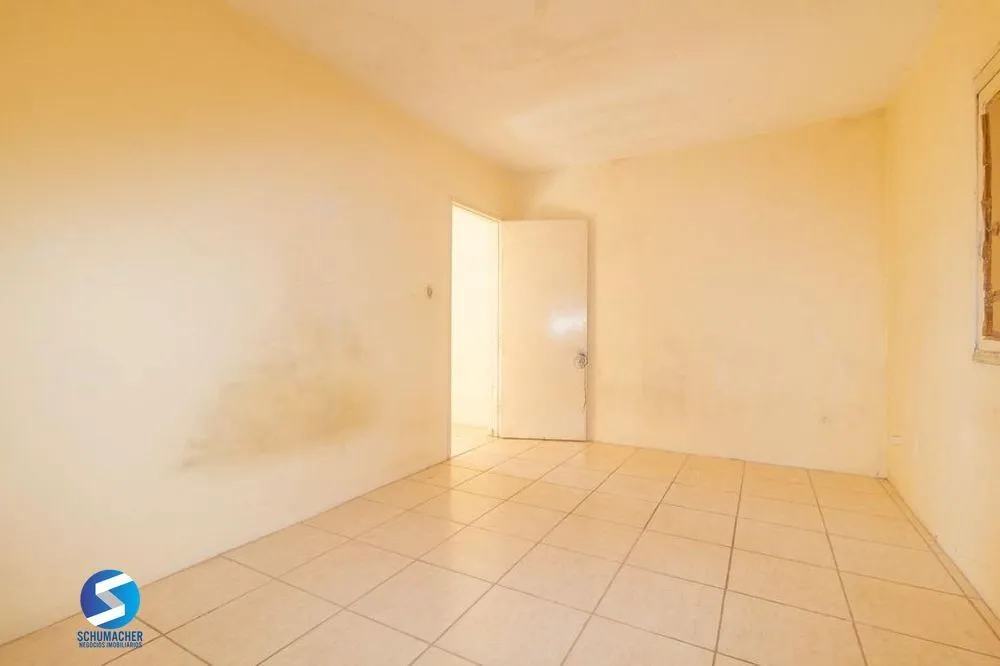 Imagem Casa no Bairro Partenon em Porto Alegre.