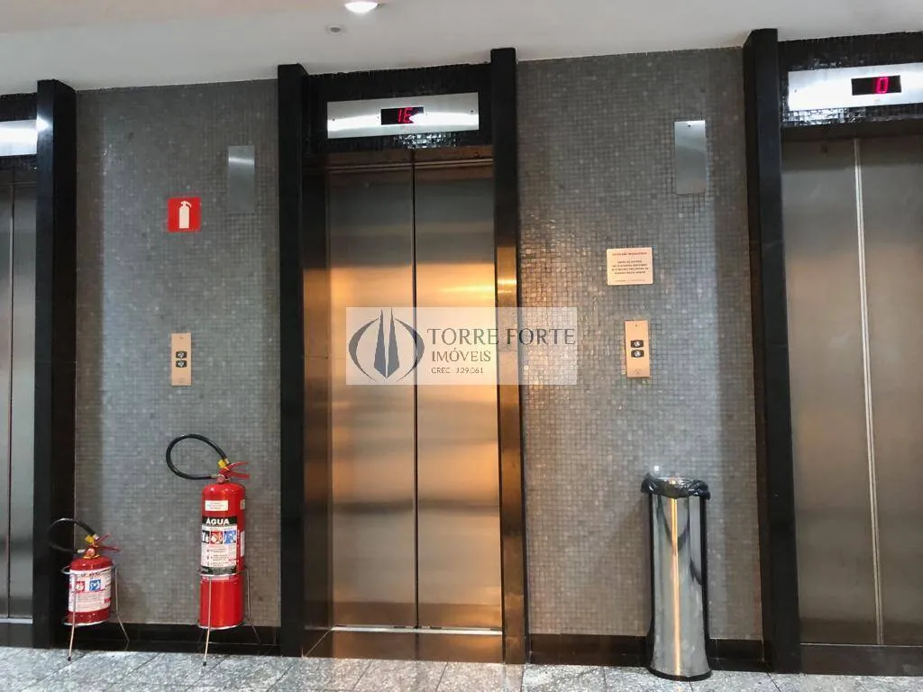 Imagem Ótima sala comercial com 42 m², 1 banheiro, 1 vaga de garagem, no Brooklin