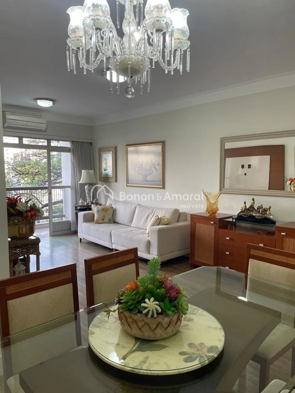 Imagem Apartamento com 3 dormitórios no coração do Cambui!