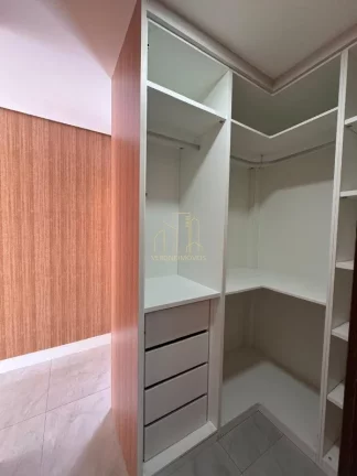 Imagem Linda casa duplex de alto padrão com quatro suítes living a venda em Alphaville ll