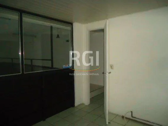 Imagem Loja para Venda - 100m², 0 dormitórios, Partenon