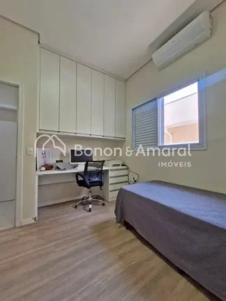 Imagem Casa térrea à venda em condomínio em Paulínia, com projeto moderno, pé-direito duplo na área s...