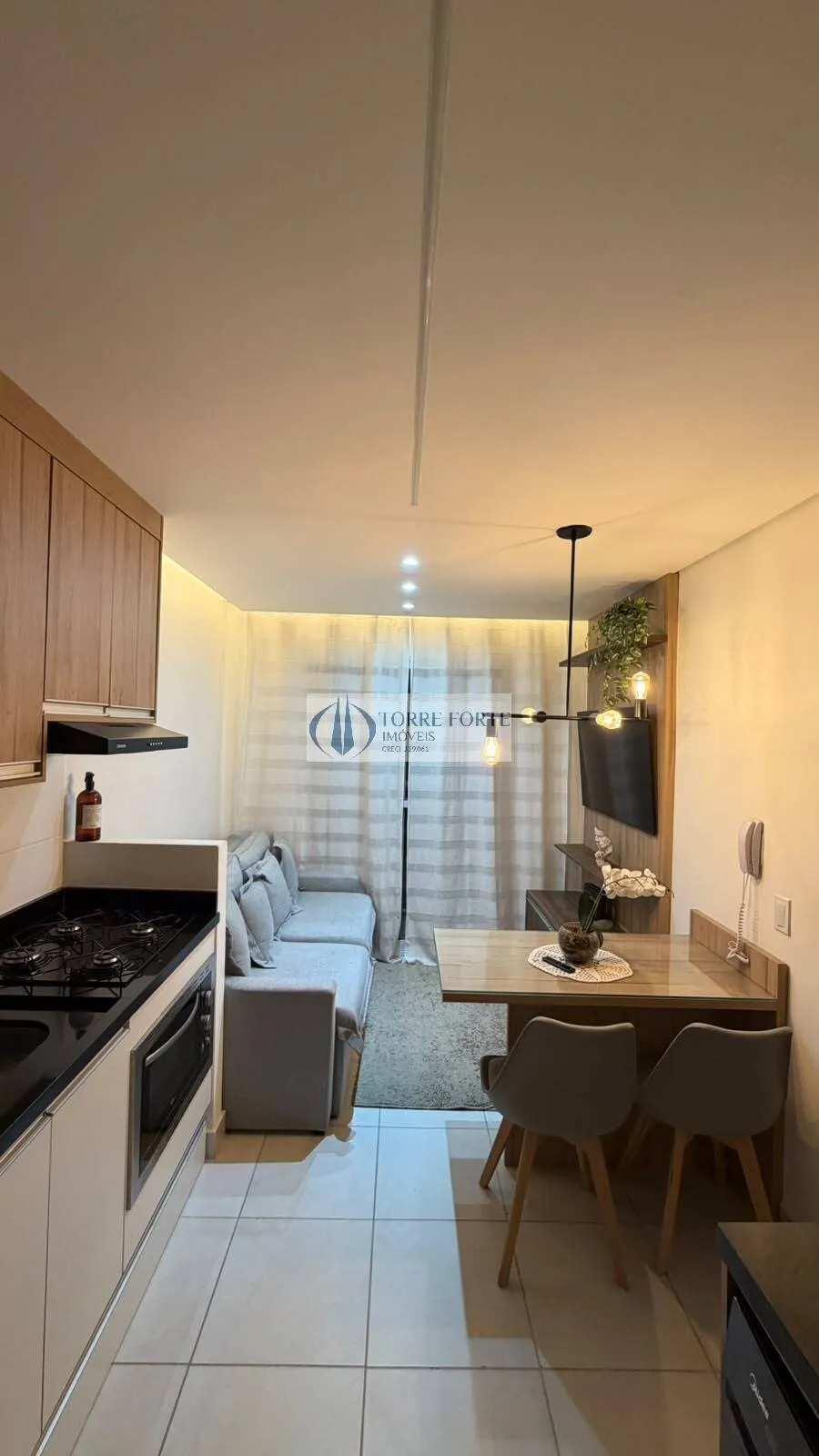 Imagem Lindo Apartamento com 2 dormitorios sem vaga , Varanda na Vila Ema.