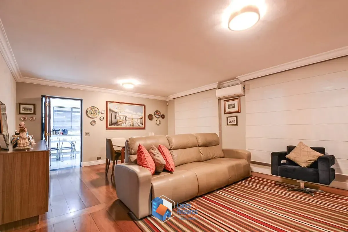 Imagem Casa para venda em Jardim da Glória com 3 quartos, sendo 3 suítes, 215m²