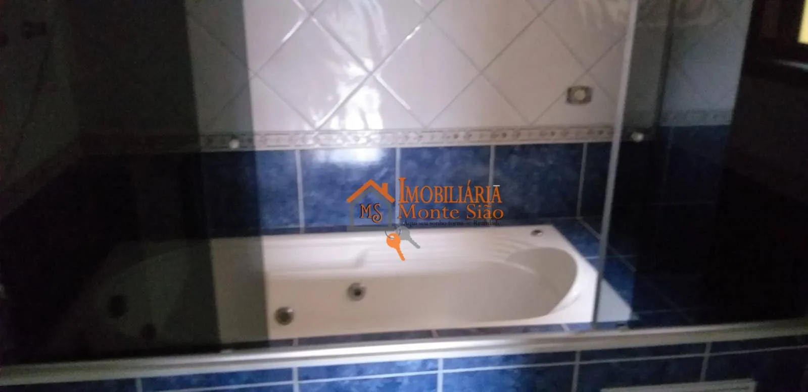 Imagem Casa com 3 dormitórios à venda, 220 m² por R$ 650.000,00 - Parque Continental II - Guarulhos/SP
