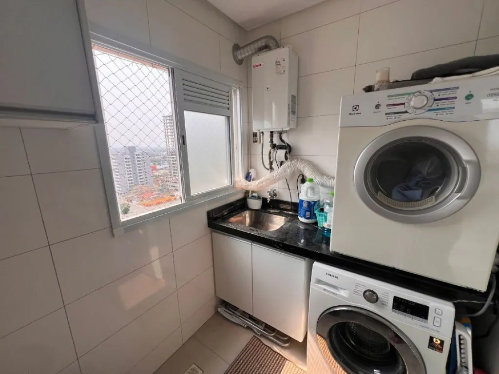 Imagem APARTAMENTO COM 130,00 m² - GUILHERMINA - PRAIA GRANDE SP