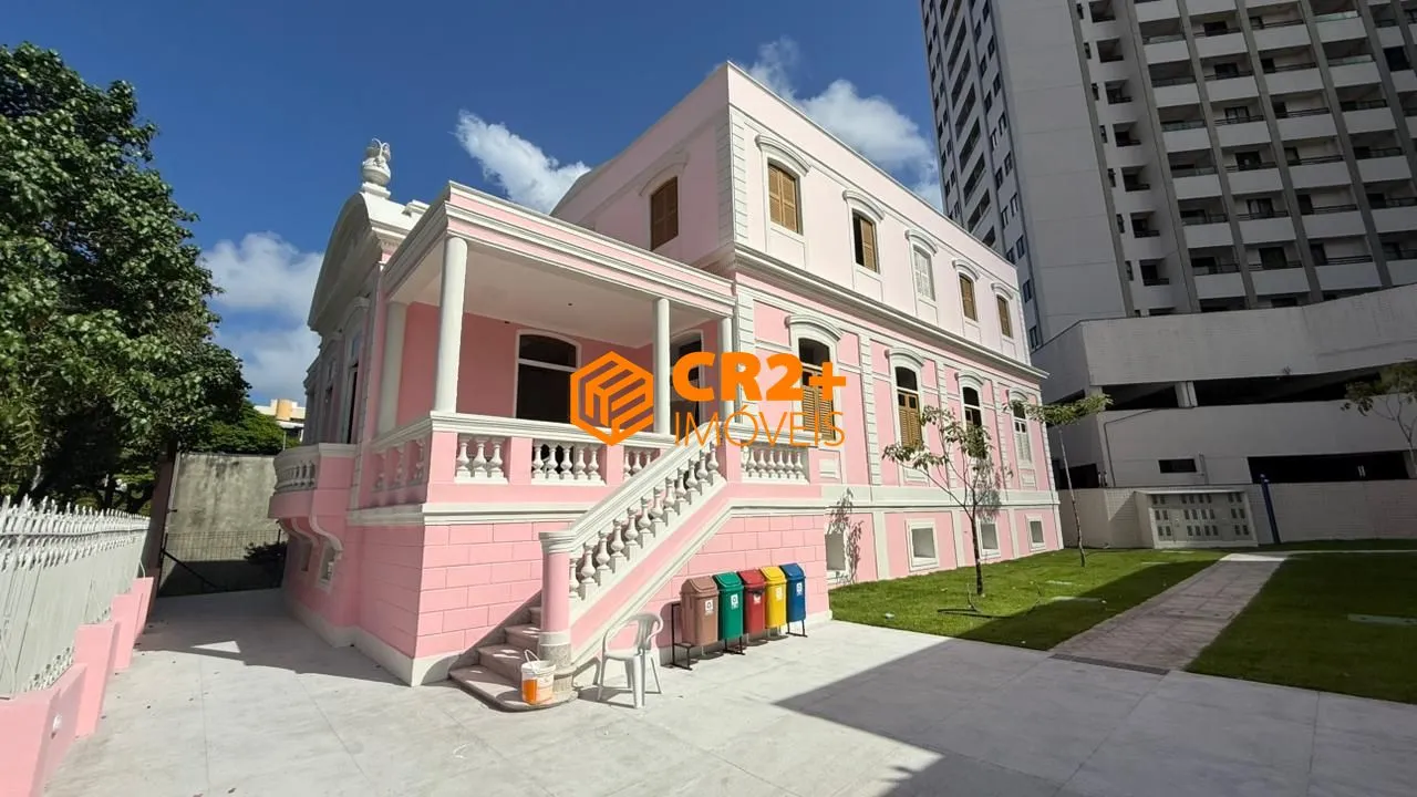 Foto do imóvel Alugo Casa para o seu Comércio- Casarão Tombado e revitalizado em Rua Bituruna, 1553 - Coelhos, Recife - PE