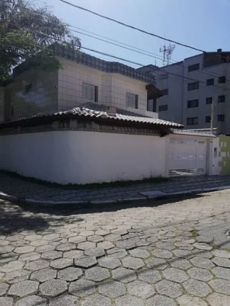 Imagem Sobrado com 4 dormitórios à venda, 139 m² por R$ 660.000 - Aviação - Praia Grande/SP