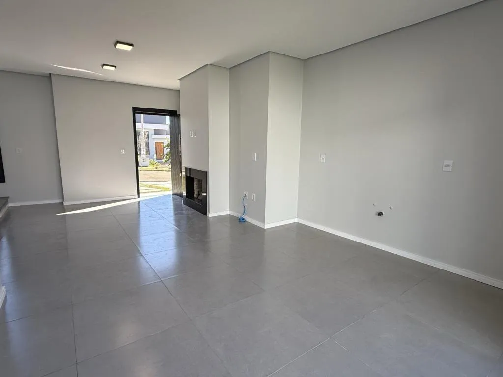 Imagem Residencial Vivare: Casa à Venda no Centro