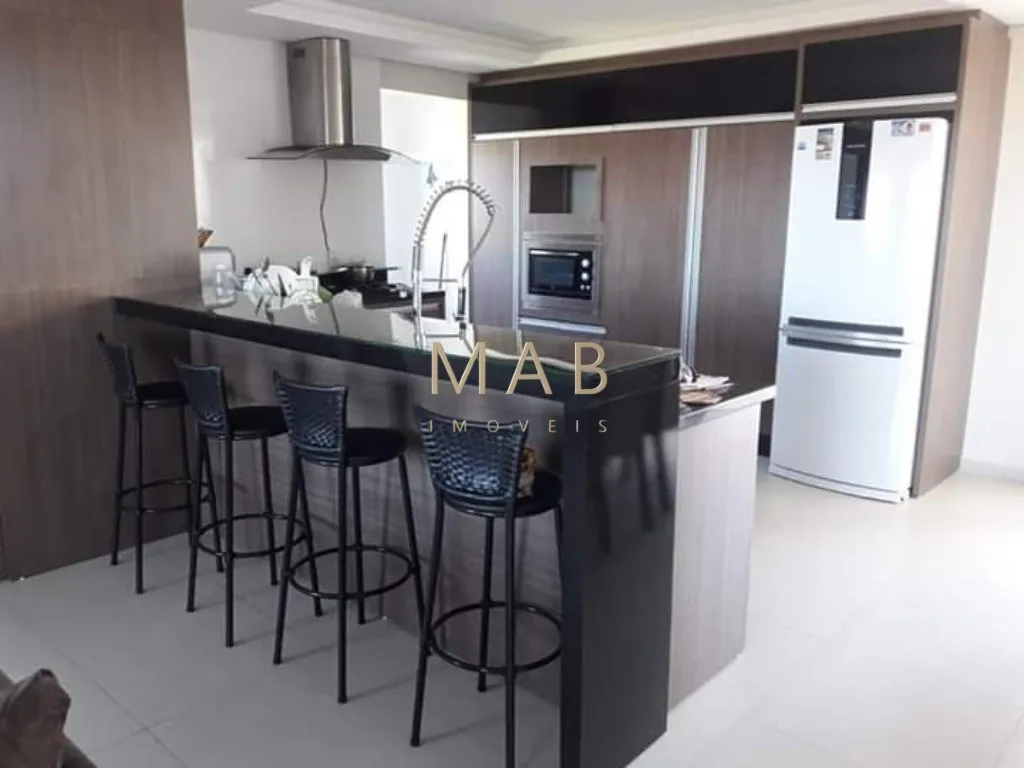 Imagem Cobertura de alto padrão à venda em Ingleses do Rio Vermelho, Florianópolis-SC: 3 quartos sendo 1 suíte, 2 salas, 2 banheiros, 1 vaga, 190m².