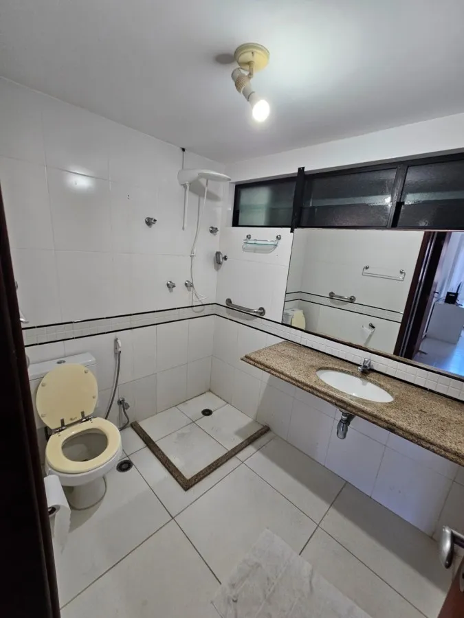 Imagem Apartamento para Venda em Maceió, Ponta Verde, 3 dormitórios, 1 suíte, 3 banheiros, 1 v