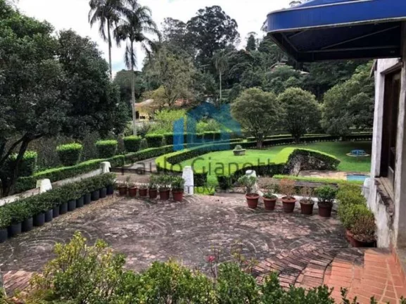 Imagem Casa de Alto Padrão à venda na Granja Viana