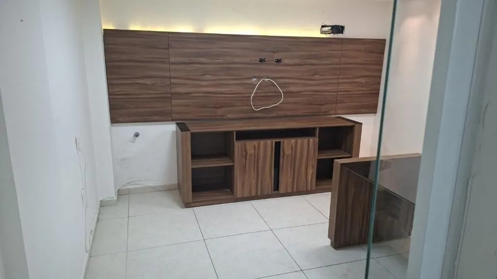 Imagem Sala comercial no Israel Flats com 23 m² na orla de Tambaú, próxima à praia, restaurantes e pontos turísticos de João Pessoa.