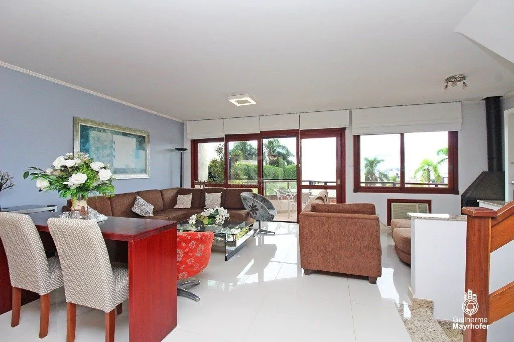 Imagem Casa Condominio para Venda - 324.7m², 3 dormitórios, sendo 1 suites, 4 vagas - Menino Deus