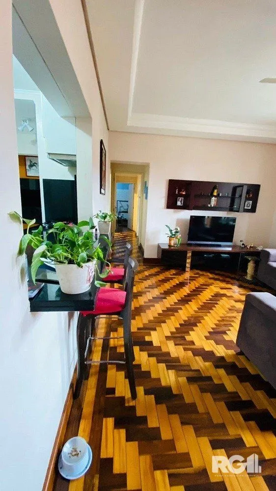 Imagem APARTAMENTO A VENDA, 3 DORMITÓRIOS REFORMADO NA JOÃO ALFREDO.