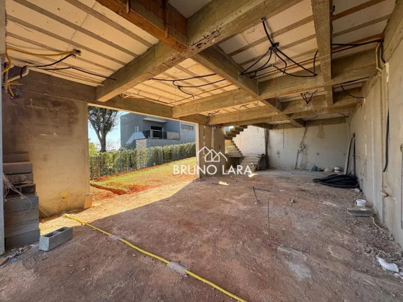 Imagem Casa à venda no Condomínio Gran Royalle