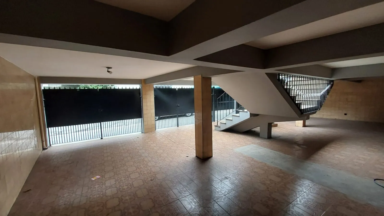 Imagem VENDO EXCELENTE SOBRADO NO BAIRRO CIDADE ADEMAR!