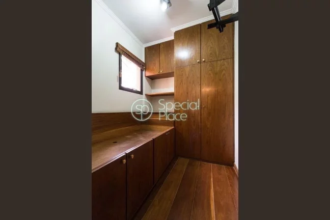 Imagem 235 metros 4 dormitórios 4 suítes 6 banheiros 4 vagas Piscina aquecida Espaço zen Hidromassagem A...