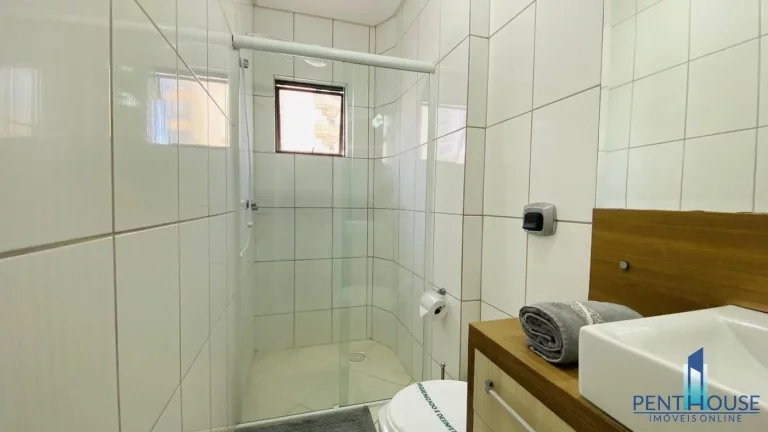 Imagem Apartamento Zona Central para Locação em Balneário Camboriú, CENTRO, 2 dormitórios, 1 suíte, 2 banheiros, 1 vaga