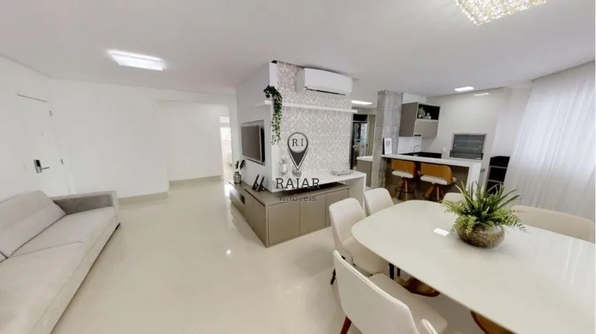 Imagem No centro da cidade mais aclamada de Santa Catarina, cresce uma nova oportunidade para a sua vida. T...