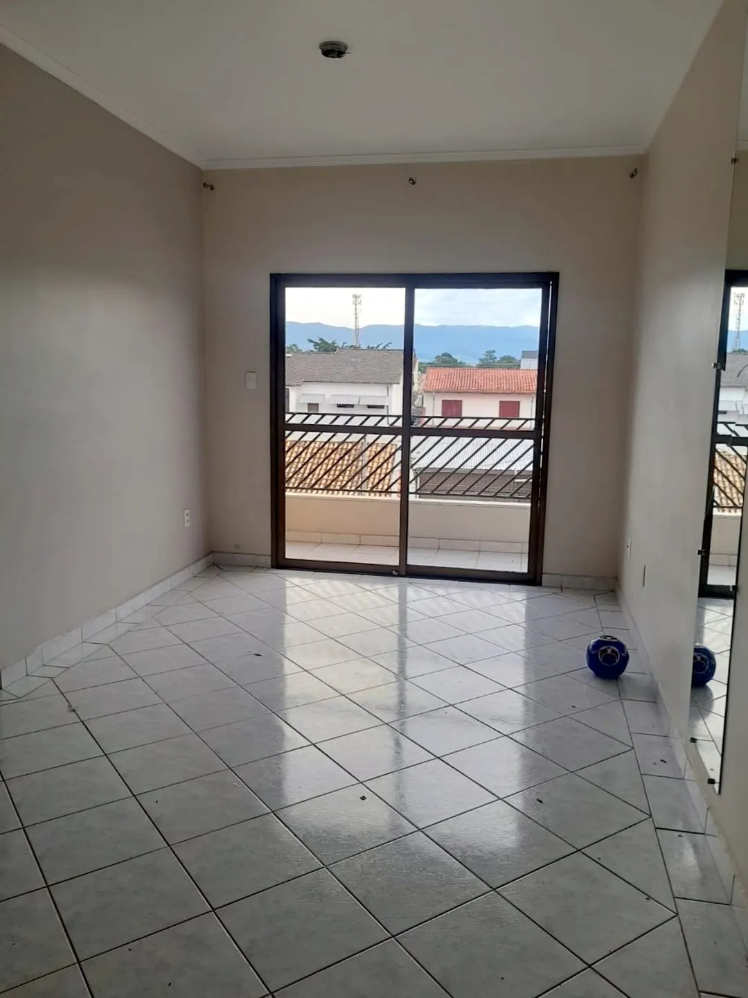 Imagem Apartamento à venda 3 Quartos, 1 Suite, 2 Vagas, 110M², Vila Indiana, Guaratinguetá - SP | Edificio Lagoa Dourada