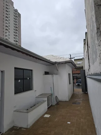 Imagem Casa Totalmente Reformada para Locação - Nunca Habitada