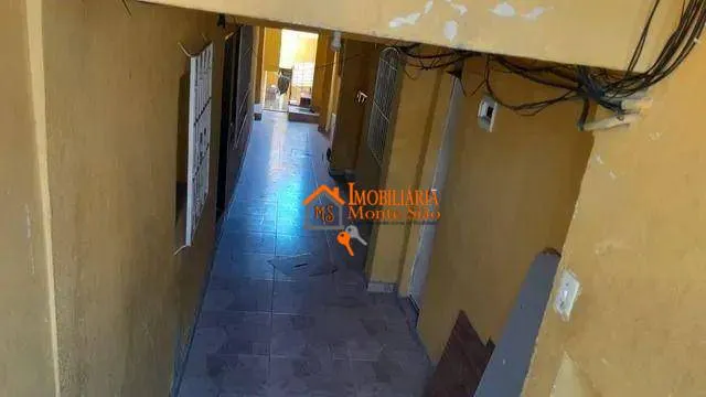 Imagem Sobrado com 10 dormitórios à venda, 400 m² por R$ 580.000,00 - Parque Uirapuru - Guarulhos/SP