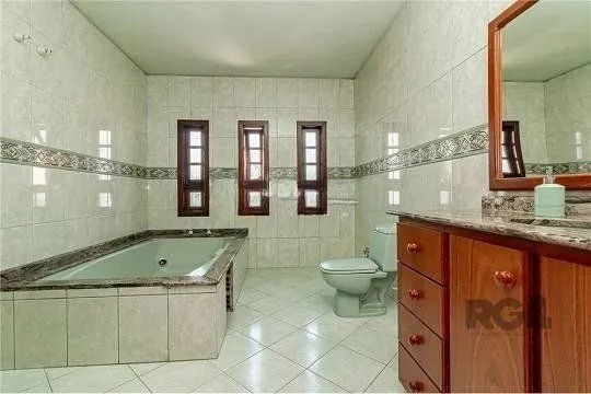 Imagem casa de 260m², bairro Costa e Silva