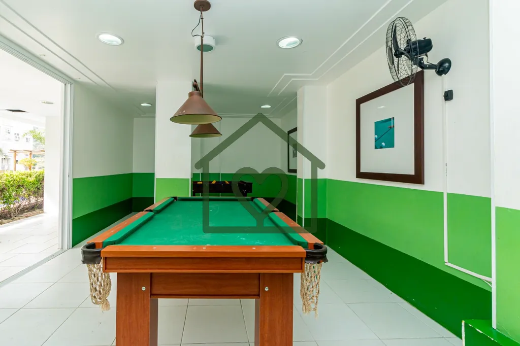 Imagem Heras vende Apartamento semi-mobiliado, Apartamento em andar alto, com vista 100% definida, excelent...