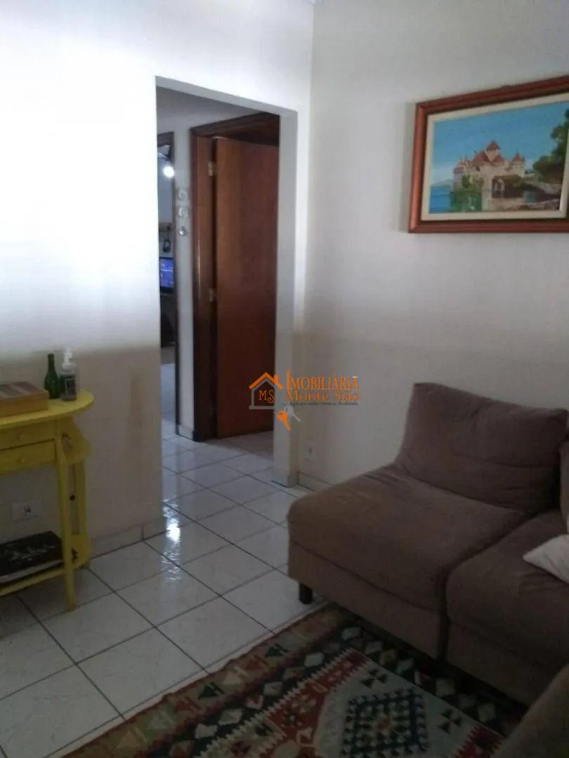 Imagem Casa com 3 dormitórios à venda, 176 m² por R$ 741.000,00 - Jardim Nova Taboão - Guarulhos/SP