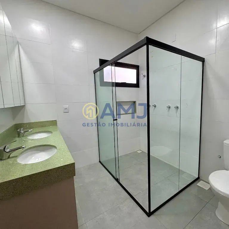 Imagem Venda de Casa Térrea no Jardins Porto | Lote de Esquina | Vista para Reserva
