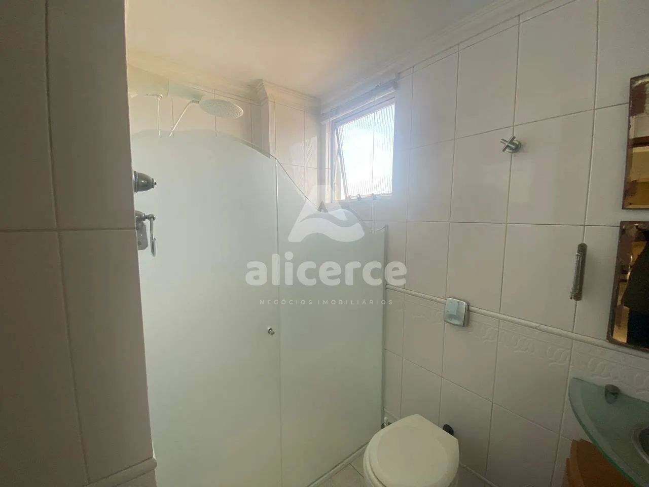 Imagem Cobertura à venda com 3 quartos 1 suíte, 232m² em Coqueiros Florianópolis