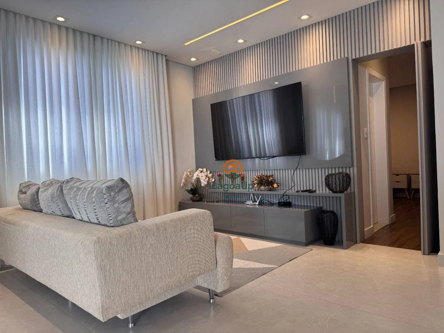 Imagem Casa com 4 dormitórios à venda, 260 m² por R$ 2.400.000,00 - Condomínio Golden Class - Lagoa Santa/MG