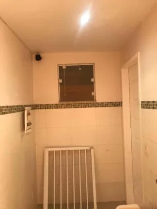 Imagem CASA À VENDA NO BAIRRO VALE DAS PALMEIRAS, MACAÉ/RJ.