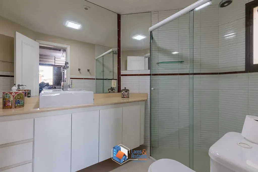 Imagem Apartamento à venda 3 Quartos 3 Suites 4 Vagas 245.56M² Perdizes São Paulo - SP