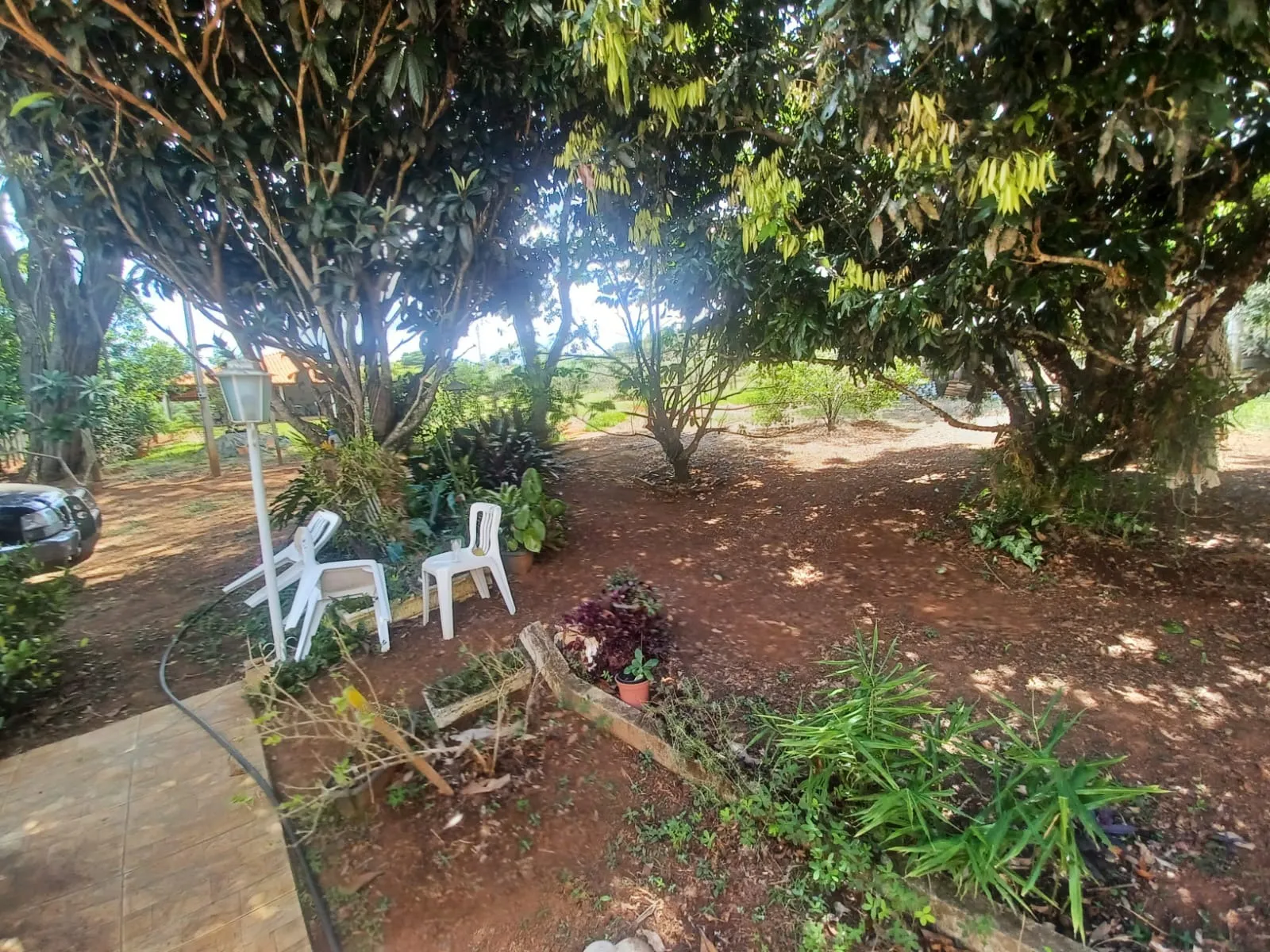 Imagem Chácara à Venda em Paranapanema com 120m², Pomar Variado e Rio nos Fundos