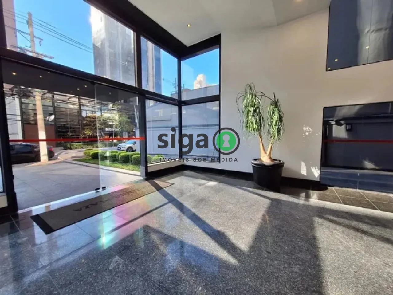 Foto do imóvel Sala Comercial no Itaim Bibi, Localização Estratégica para o Sucesso do Seu Negócio