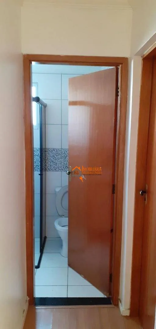 Imagem Apartamento com 2 dormitórios à venda, 47 m² por R$ 225.000,00 - Jardim Silvestre - Guarulhos/SP