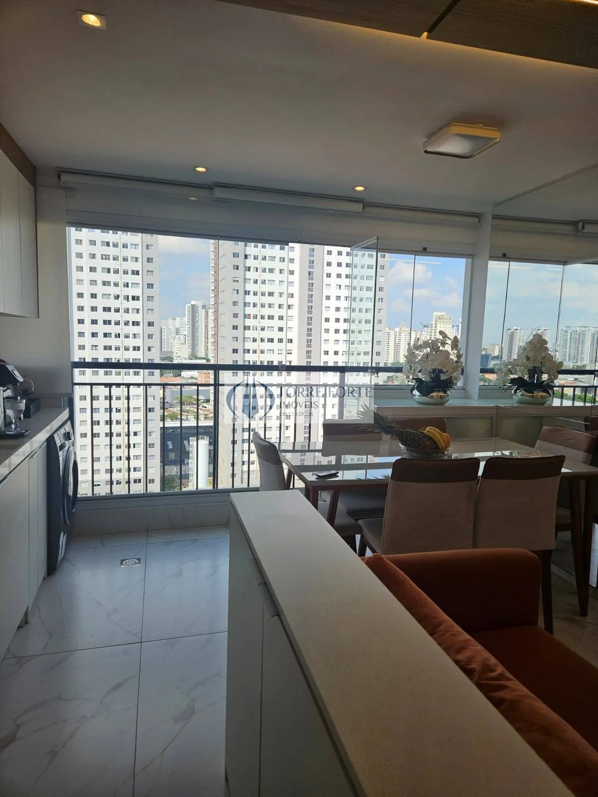 Imagem Lindo Apartamento com 2 dormitorios 1 vaga , Varanda na Barra Funda.