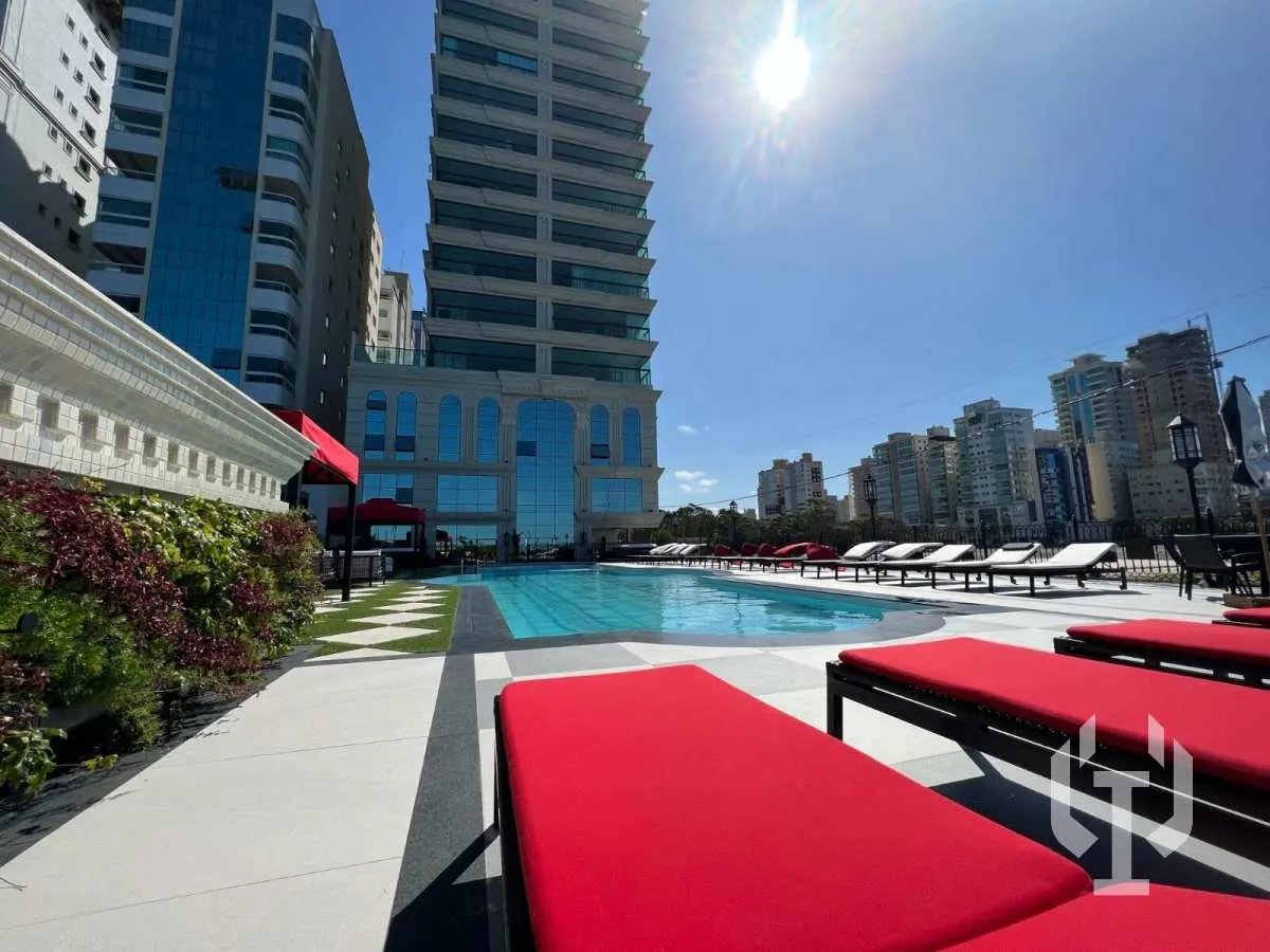 Imagem Apartamento à venda, no CARTIER em Itapema, Meia Praia, com 4 quartos, 180m2