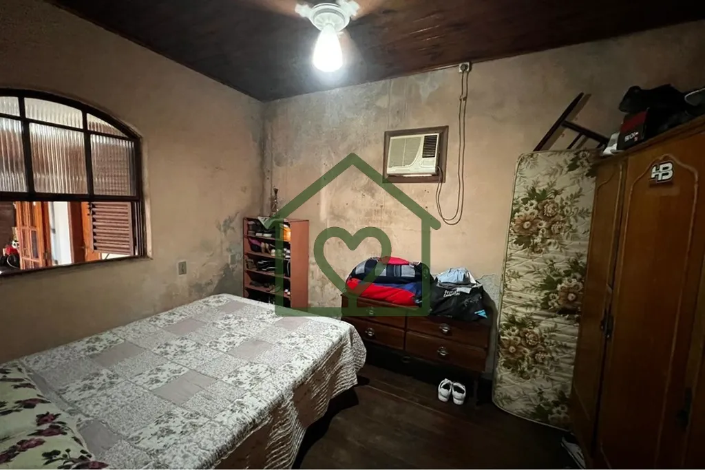 Imagem Descubra a casa dos seus sonhos nesta encantadora propriedade residencial localizada no coração de...