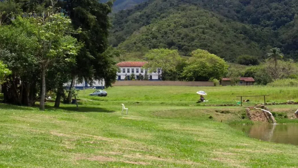 Imagem Fazenda Histórica de 1832: Um Tesouro do Brasil Imperial no Vale do Paraíba