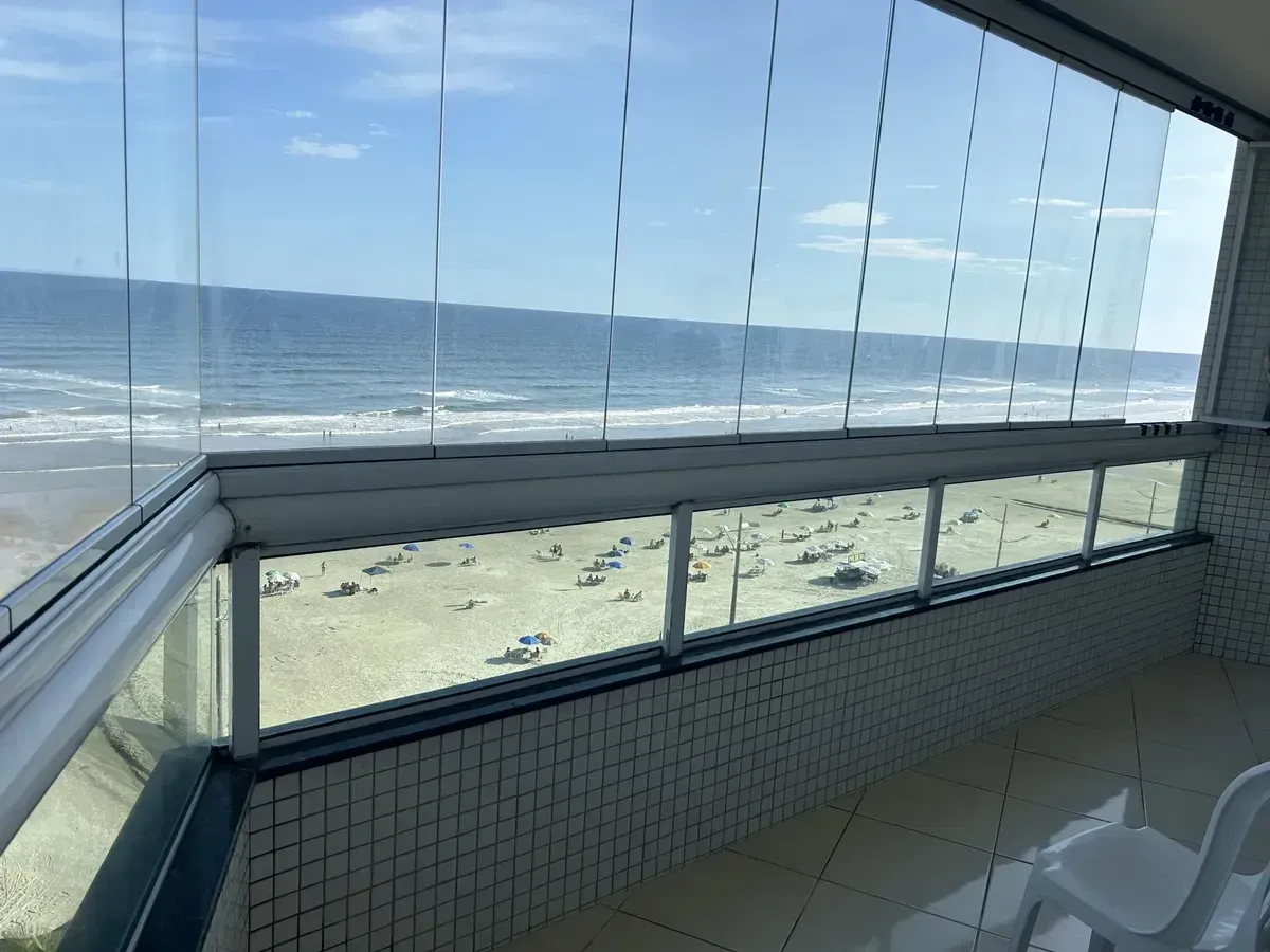 Imagem Apartamento com 3 Quartos à Venda, 126 m² em Caiçara - Praia Grande