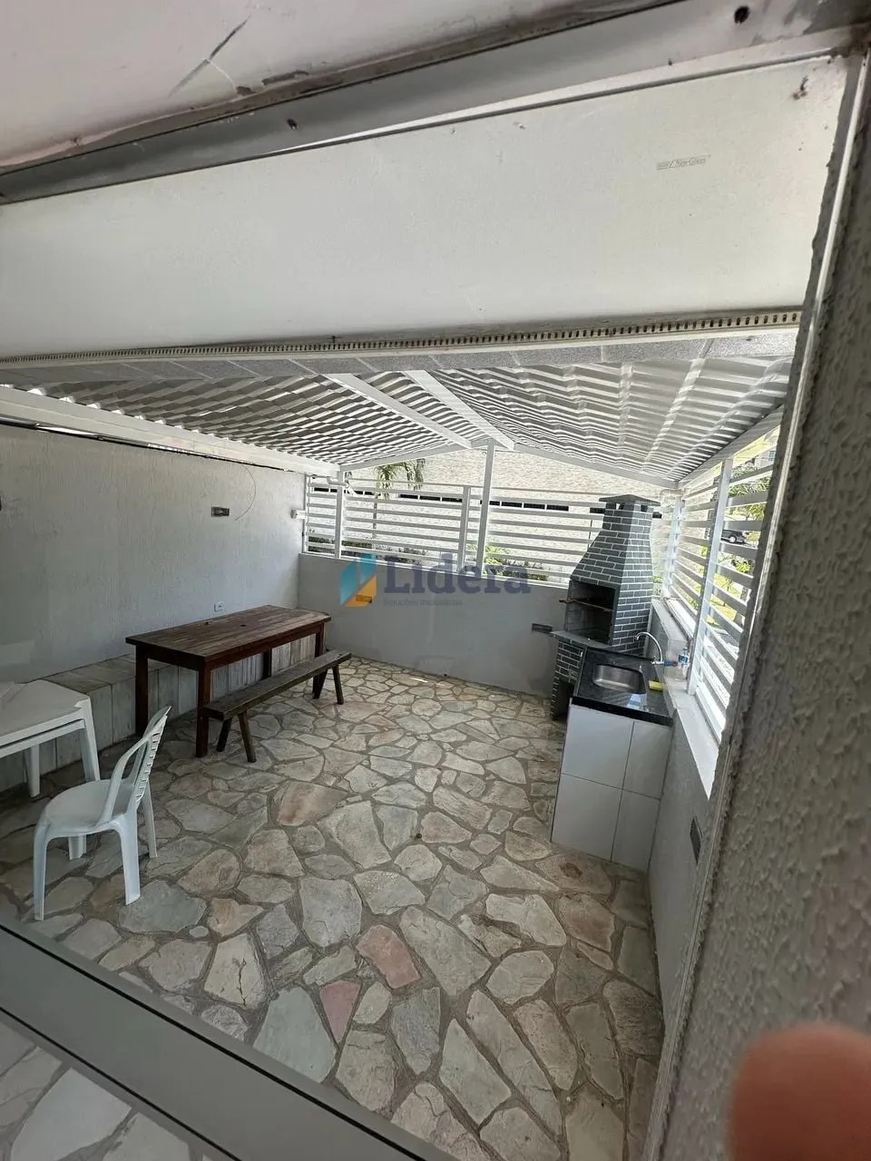 Imagem Apto espaçoso - 75m² - 3 quartos - 1 suite - em Miramar, João Pessoa/PB