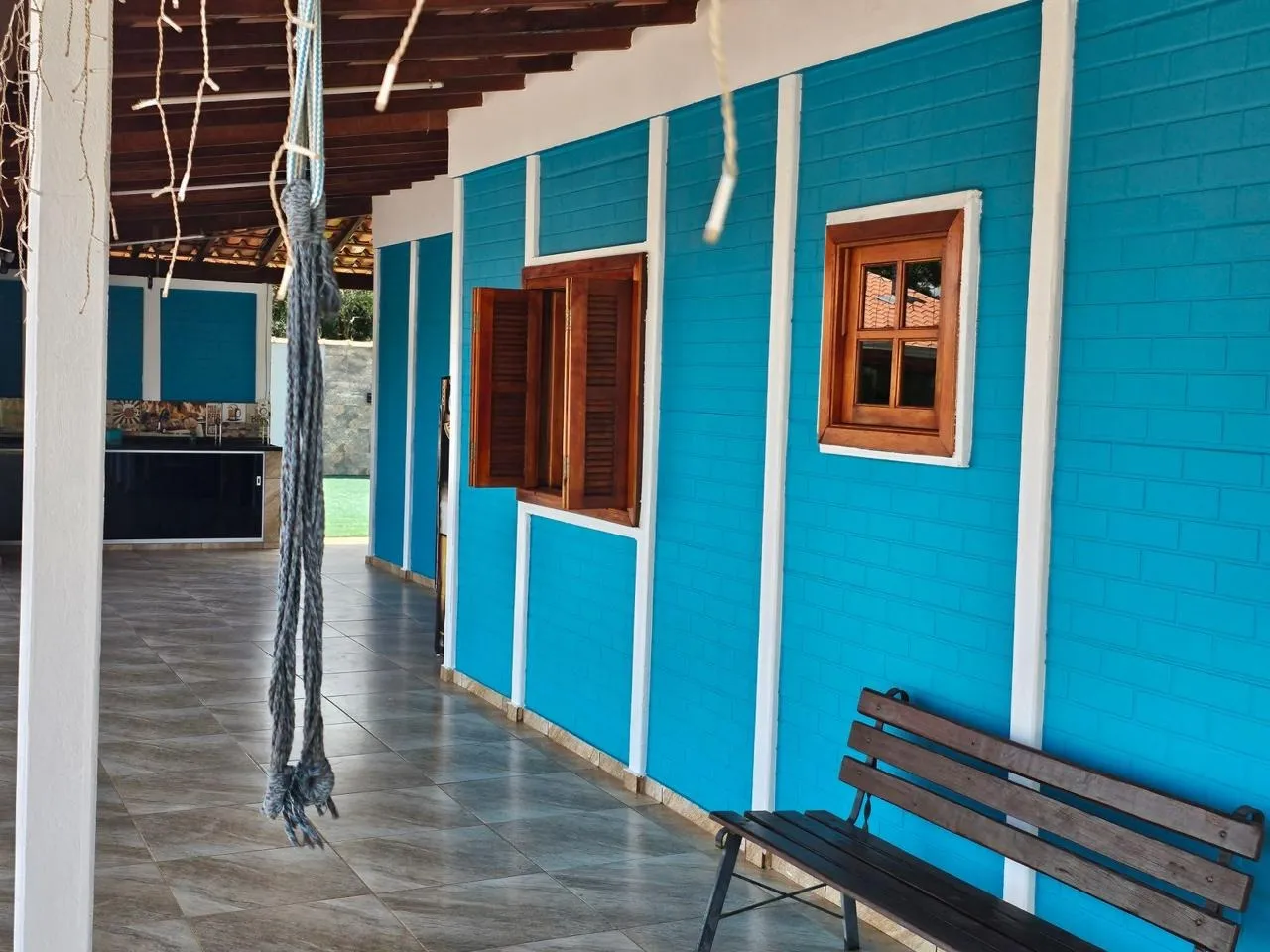 Imagem Chácara para venda com 3 suítes - Vila das Cachoeiras