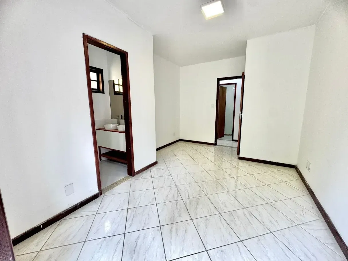 Imagem Casa de Condomínio com 4 Quartos à Venda, 120 m² em Vargem Grande - Rio de Janeiro