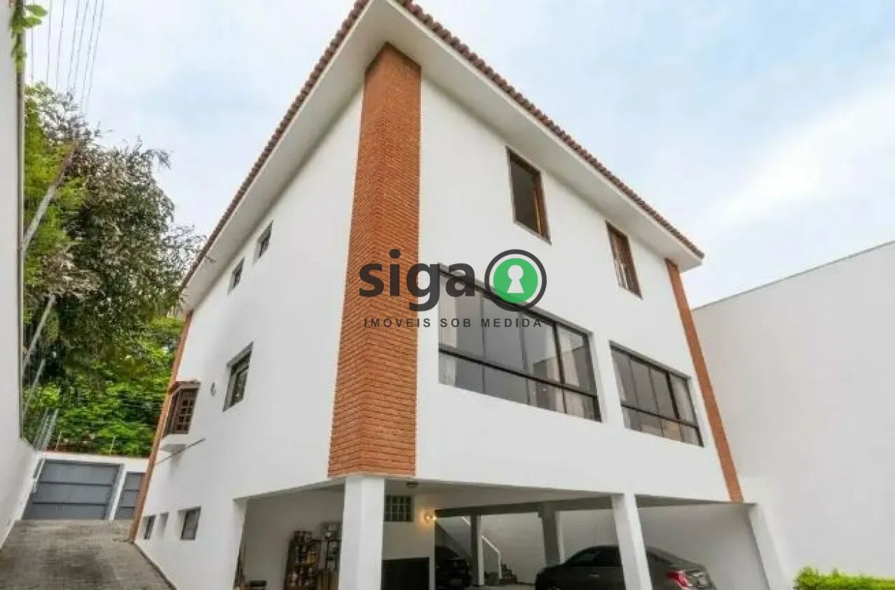 Imagem Casa Alto Padrão no Real Parque de 4 Quartos com 8 Vagas - 450m² à Venda.