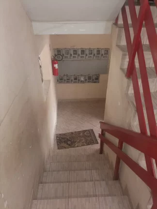 Imagem Apartamento de frente composto de 2 quartos banheiro social uma vaga de garagem na Praia do Morro